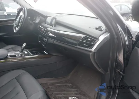 2016 BMW X5 xDrive35I z USA, uszkodzony, nr VIN 5UXKR0C50G0P30151